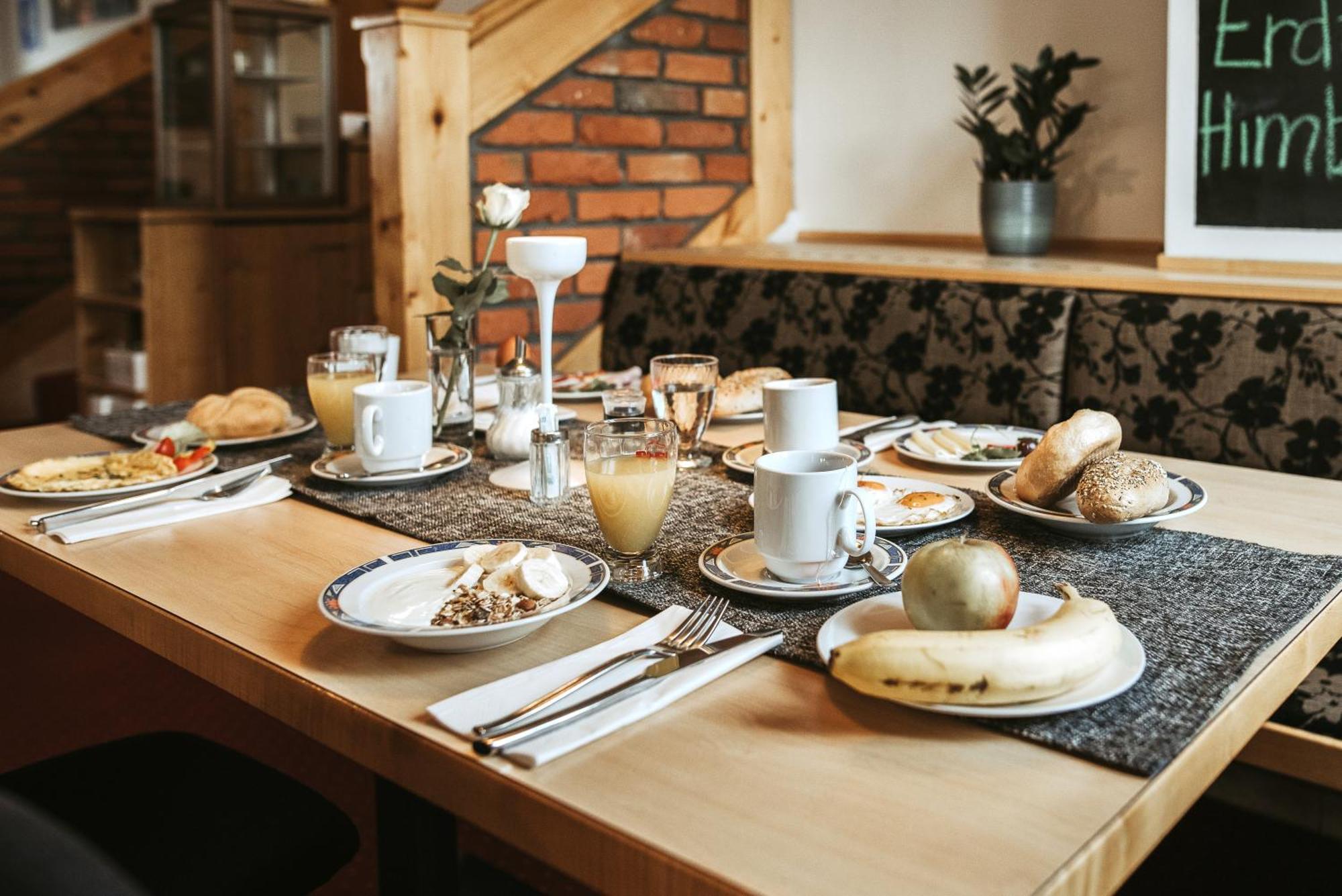 פלדקירצ'ן ביי גראץ Restaurant Gaestehaus Feldkirchen מראה חיצוני תמונה
