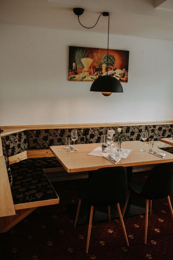 פלדקירצ'ן ביי גראץ Restaurant Gaestehaus Feldkirchen מראה חיצוני תמונה